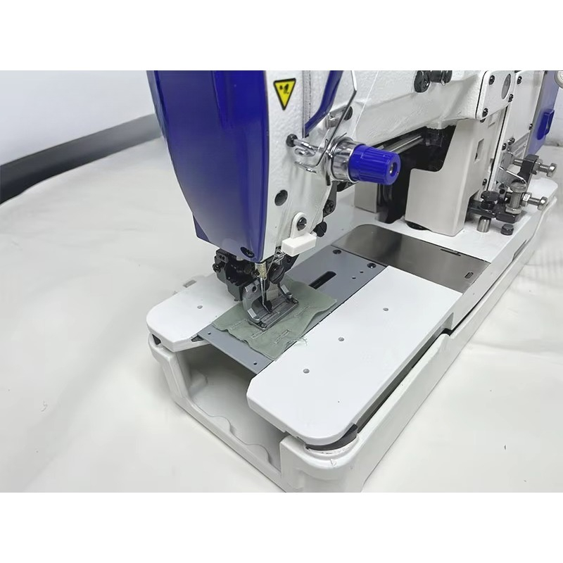 Малогабаритная швейная машина  – обзор и цена Sewing Machine In Textile Industry